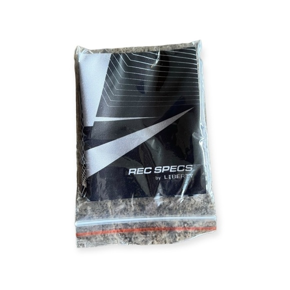 RECSPECS case hard black red  6x3" - Picture 5 of 6